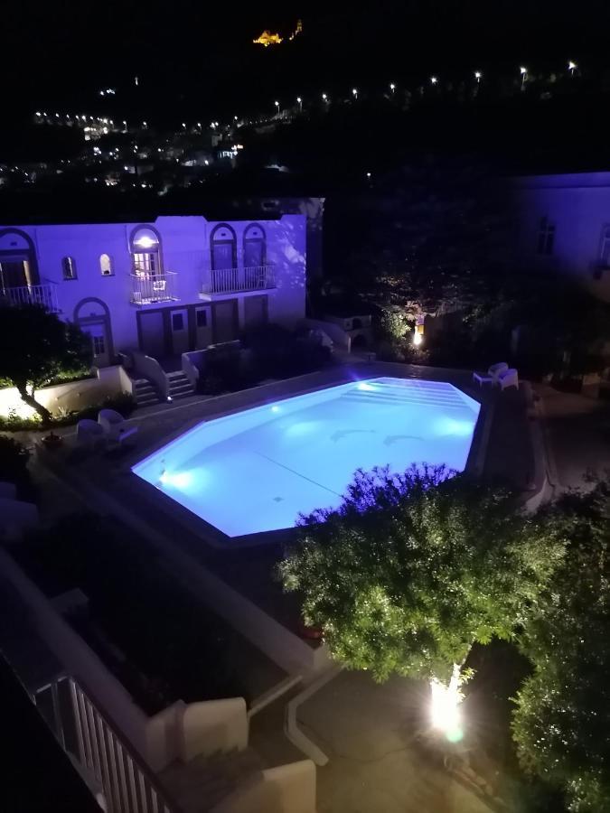 Katerina Apartments Kalymnos Town Ngoại thất bức ảnh